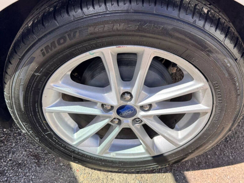 2017 Ford Focus SE