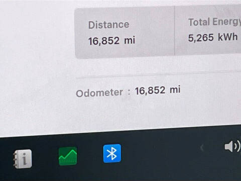 2024 Tesla Model Y Performance