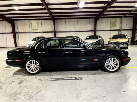 2004 Jaguar XJR