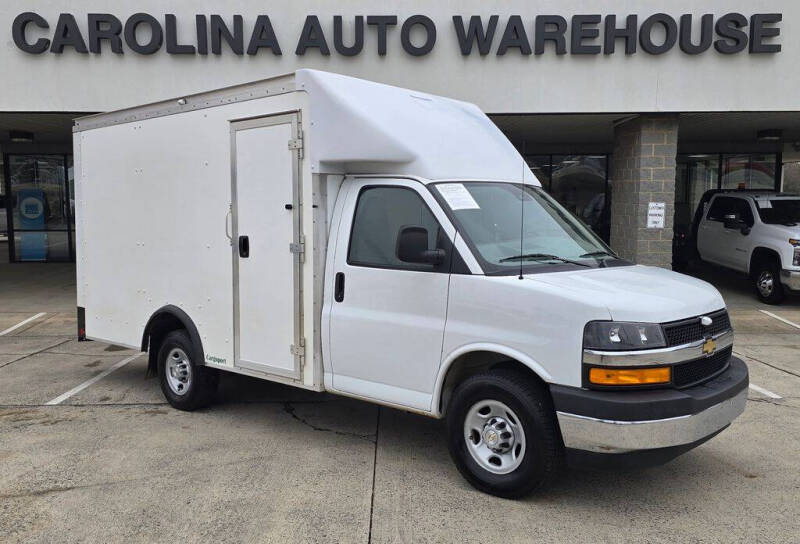 2022 Chevrolet Express 3500