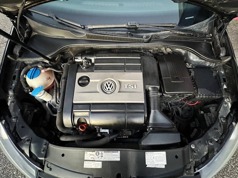 2013 Volkswagen Golf R 4Motion