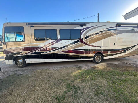 Thor Motor Coach Hurricane Image