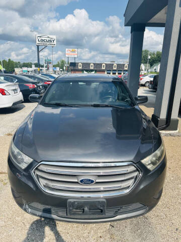 2015 Ford Taurus SEL