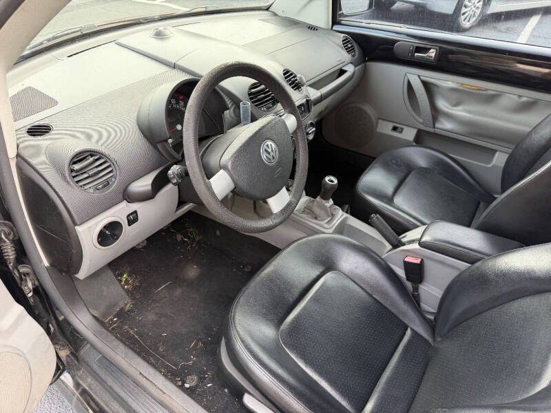 2005 Volkswagen New Beetle Convertible GLS 1.8T