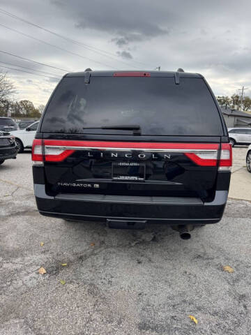 2017 Lincoln Navigator L Select