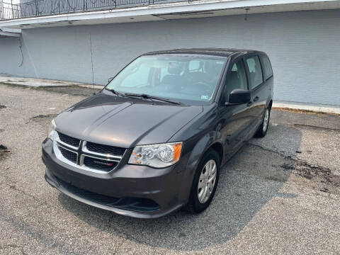 2016 Dodge Grand Caravan for sale at LA FAMILIA AUTO SALES in Brooklyn MD