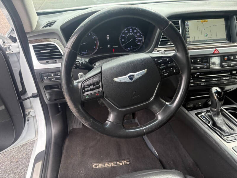 2016 Hyundai Genesis