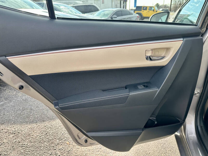 2014 Toyota Corolla LE