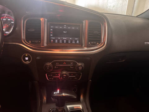 2018 Dodge Charger SXT