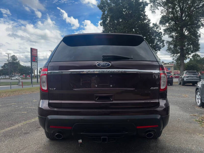 2011 Ford Explorer XLT