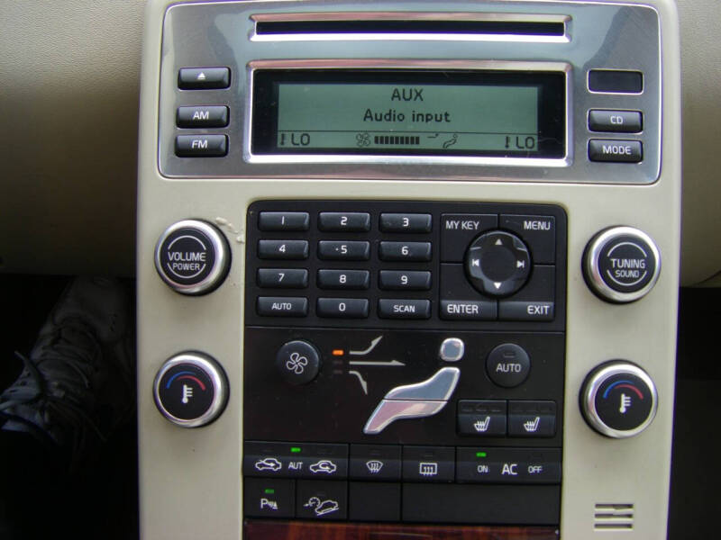 2008 Volvo XC70 3.2