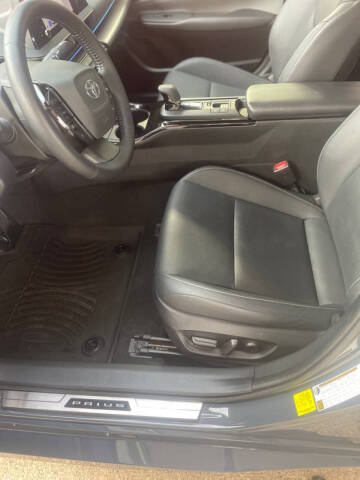 2023 Toyota Prius LE