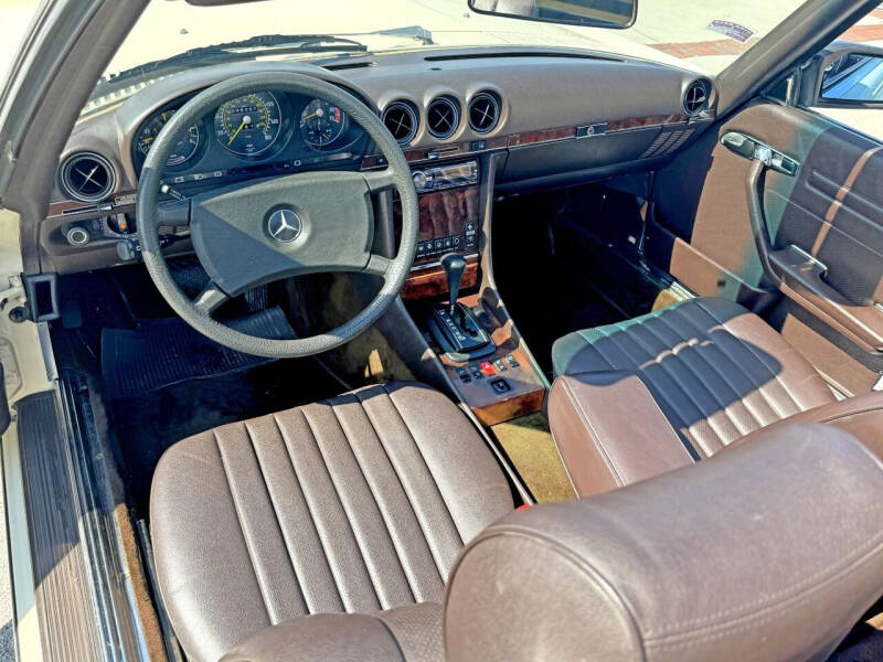 1984 Mercedes-Benz SL-Class
