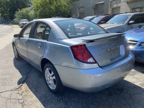 2003 Saturn Ion 3