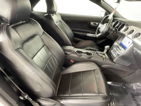 2022 Ford Mustang EcoBoost Premium