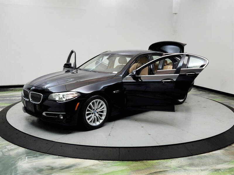 2015 BMW 5 Series 528i