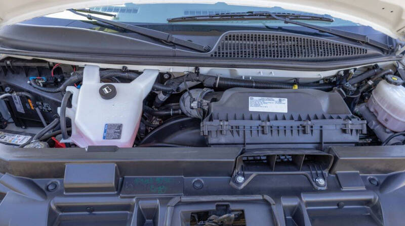 2023 Chevrolet Express 2500