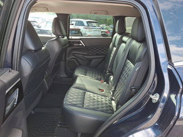 2022 Mitsubishi Outlander SEL