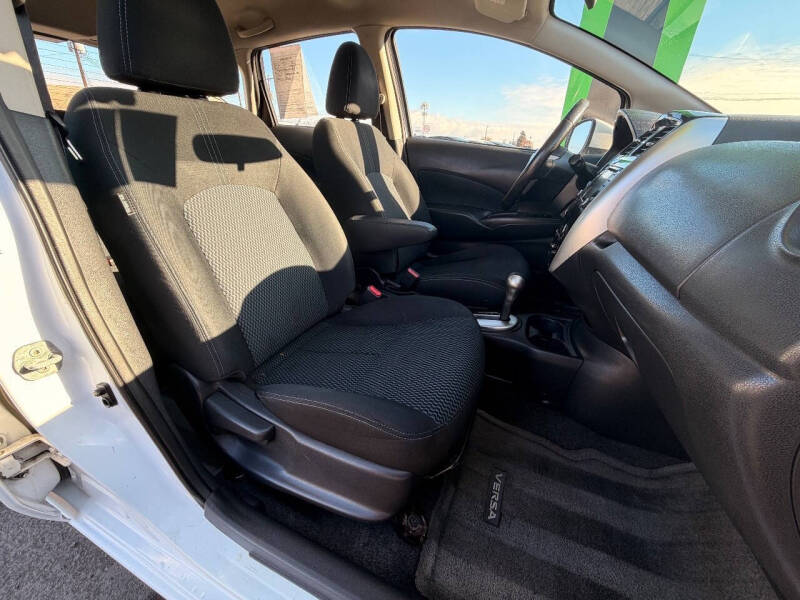 2016 Nissan Versa Note SV