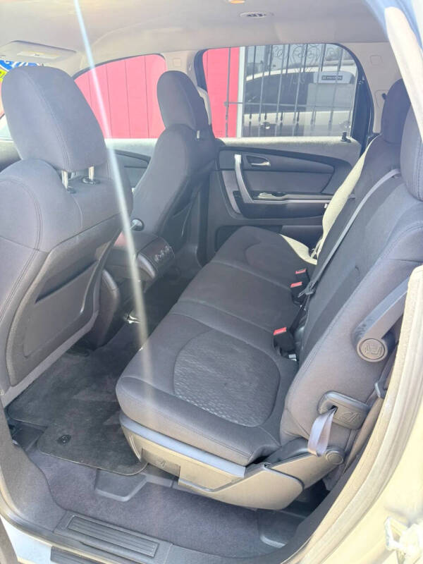 2012 GMC Acadia SLE