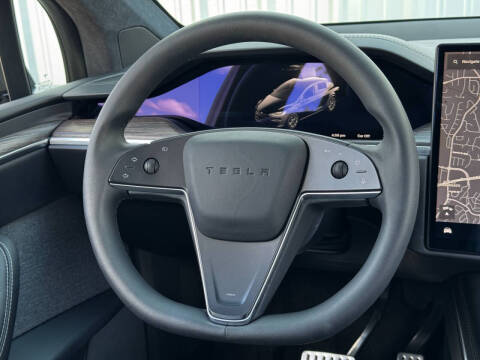 2023 Tesla Model X Standard Range