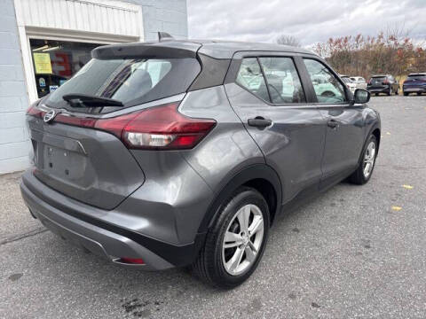 2021 Nissan Kicks S