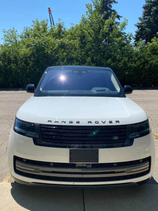 2023 Land Rover Range Rover P530 SE LWB