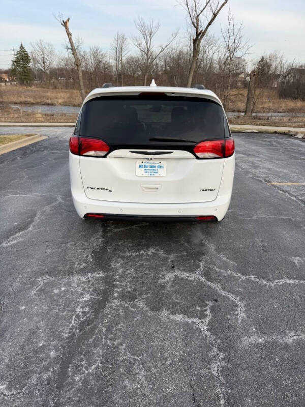 2018 Chrysler Pacifica Limited