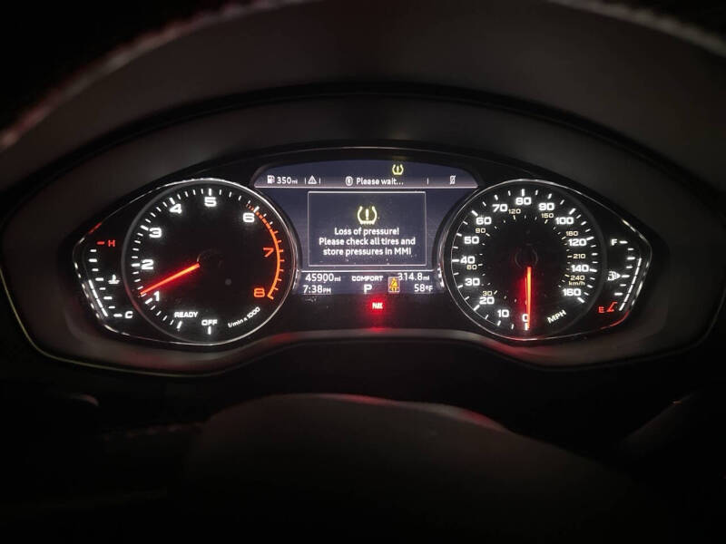 2019 Audi Q5 quattro Premium 45 TFSI