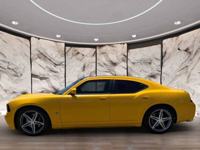 2007 Dodge Charger SRT-8