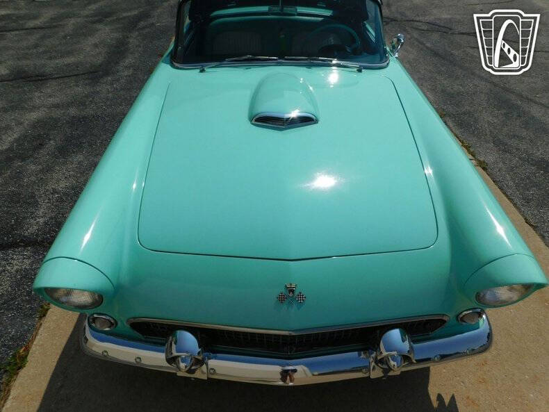 1955 Ford Thunderbird