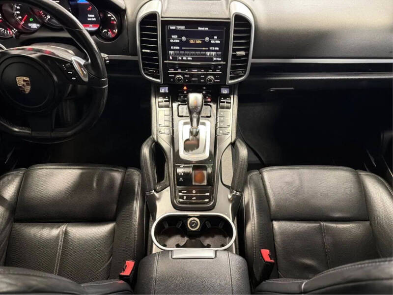 2012 Porsche Cayenne Tiptronic