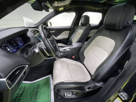 2020 Jaguar F-PACE 25t R-Sport