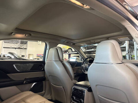 2017 Lincoln Continental Reserve