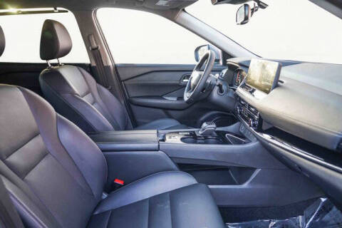 2025 Nissan Rogue SL