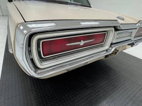 1964 Ford Thunderbird