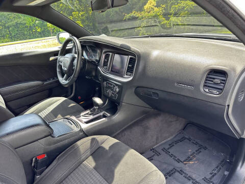 2018 Dodge Charger SXT Plus