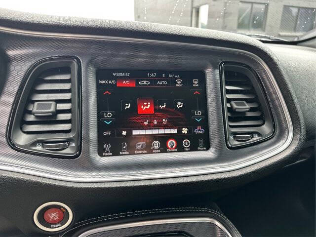 2015 Dodge Challenger SRT 392