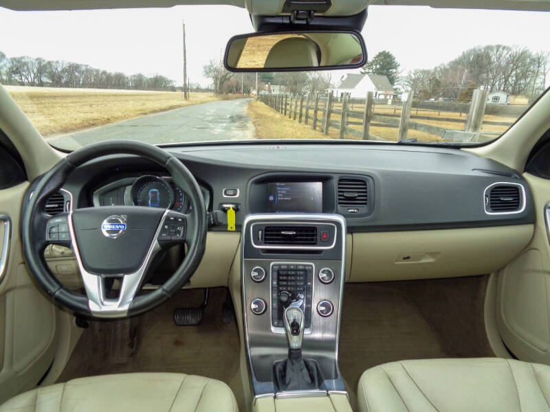 2015 Volvo S60 T5 Premier