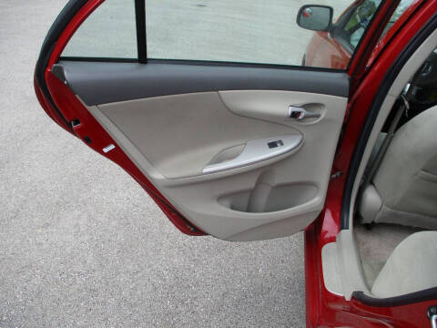 2010 Toyota Corolla LE