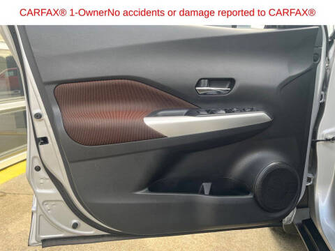 2020 Nissan Kicks SR