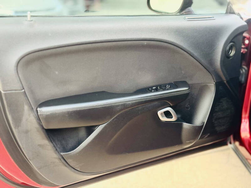 2017 Dodge Challenger SXT