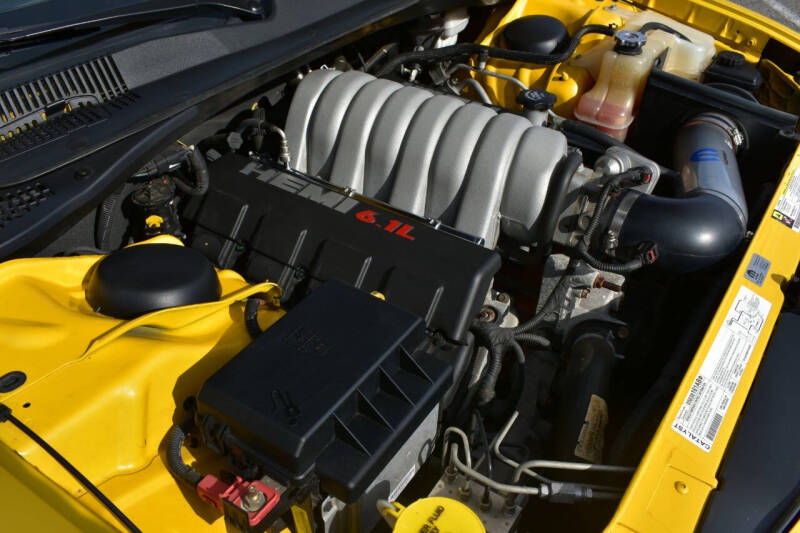 2007 Dodge Charger SRT-8