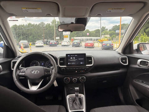 2021 Hyundai Venue SE