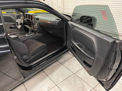 2012 Dodge Challenger SXT