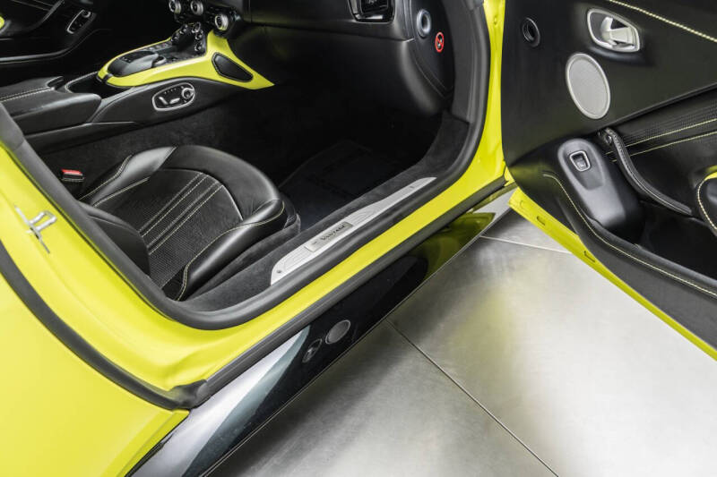 2019 Aston Martin Vantage