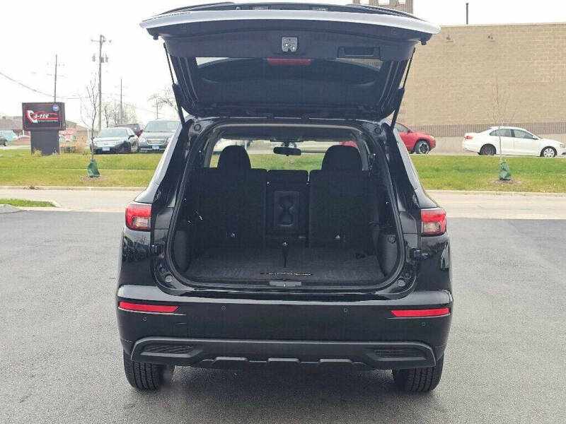 2022 Mitsubishi Outlander ES