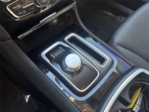 2023 Chrysler 300 Touring