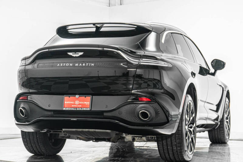 2021 Aston Martin DBX