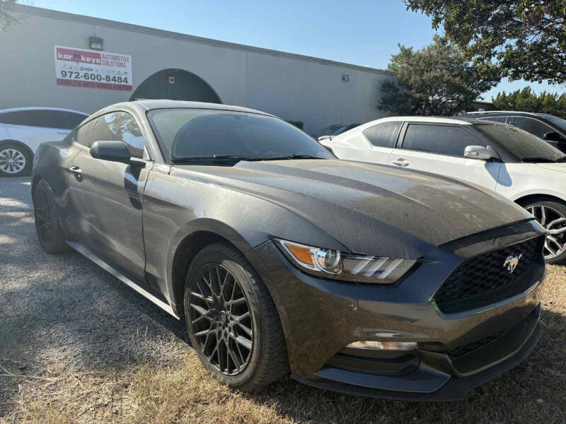 2017 Ford Mustang V6